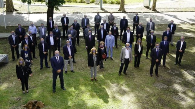 el fdt universitario se pronuncio contra la mafia judicial