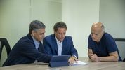 Néstor Grindetti, junto a Jorge Macri y Gabriel Sánchez Zinny.
