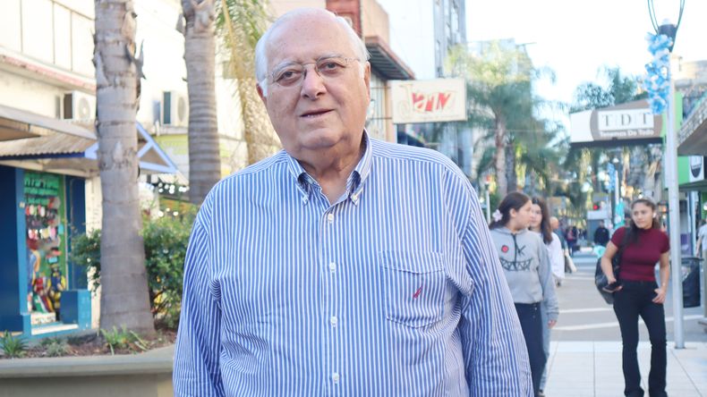 Héctor Maya, histórico dirigente del peronismo que fue candidato a senador por Entre Ríos en la lista del Partido Socialista.