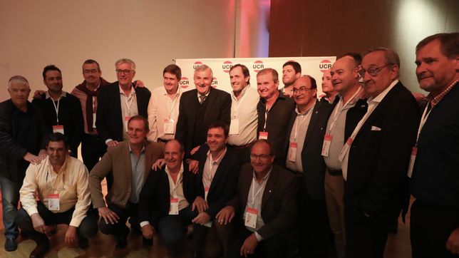 hay ballotage: los intendentes radicales bonaerenses se reunen en trenque lauquen