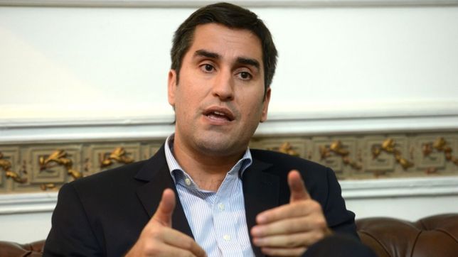 mosca denuncia que lo extorsionan con graves acusaciones: licencia y desafuero