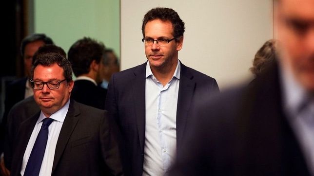 economistas coinciden en que a sandleris ?le falta experiencia?