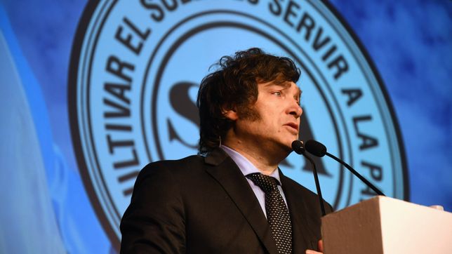 El presidente Javier Milei en la Sociedad Rural Argentina (SRA) cuando era candidato presidencial