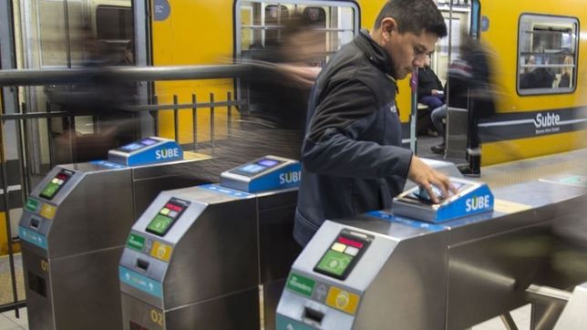 el boleto del subte aumento a $13,50 y habra otras tres subas hasta febrero