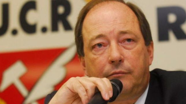 sanz, ofuscado con el triunfo de scioli: ?parece un tipo impecable porque saco el 38%?