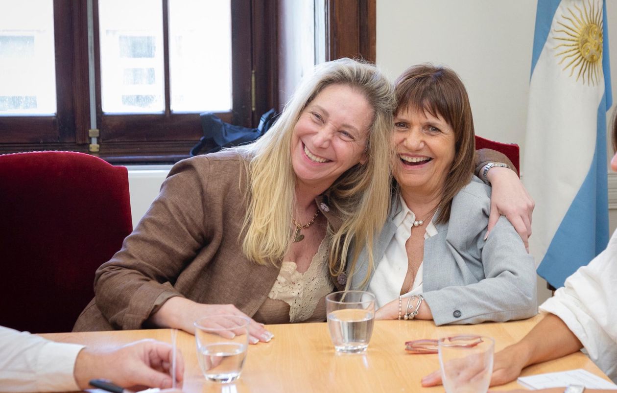 Karina Milei y Patricia Bullrich aterrizan en Santa Fe para reforzar la campaña de La Libertad Avanza