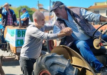 Juntos por la foto: la oposición convirtió el tractorazo en un acto de campaña
