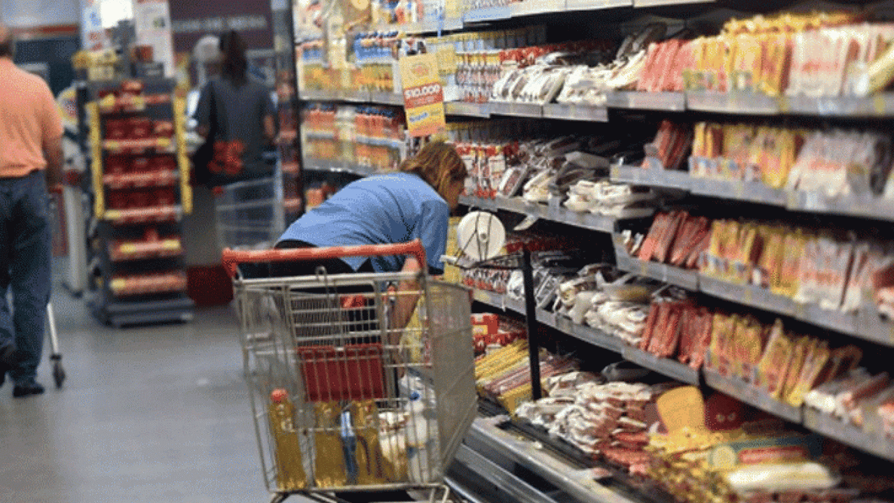 Las medidas del decretazo que golpean al bolsillo.