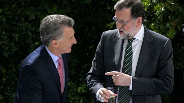 rajoy y su preocupacion oculta: la fusion telecom-clarin que relega a telefonica