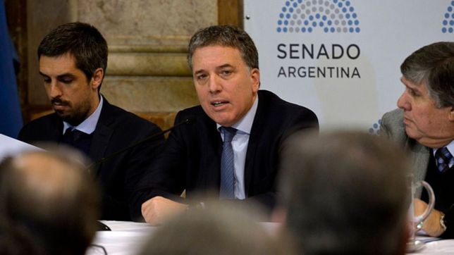 dujovne elevo un presupuesto en linea con la carta de intencion con el fmi