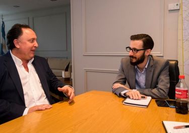 Primera señal de Kicillof a intendentes: un massista, a Aubasa