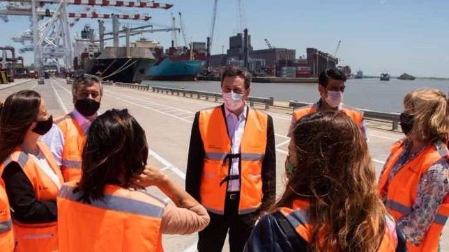 diputados y diputadas del frente de todos visitaron el puerto de buenos aires