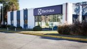 Rosario: Electrolux anunció el cierre de su planta tras más de 40 años y dejó en la calle a 200 personas