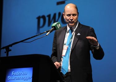 Federico Sturzenegger desregula el transporte naval