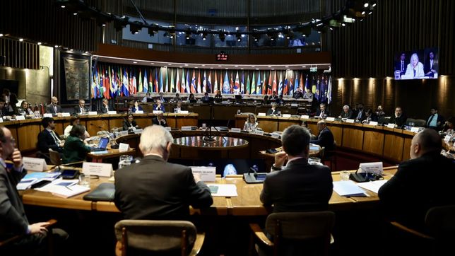 En busca de fondos, las provincias participan en Chile de una cumbre del CFI y la CEPAL