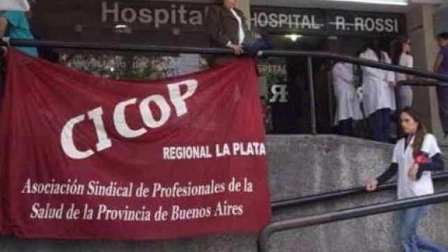 villegas dijo que existe la posibilidad de mejorar la propuesta a los medicos