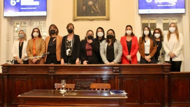 corrientes: diputados aprobo la paridad de genero en las listas