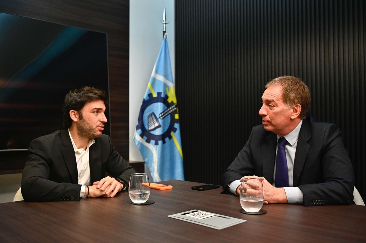 El gobernador de Chubut, Ignacio Torres, y el ministro de Interior, Diego Santilli.&nbsp;