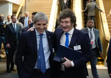 Toto Caputo también ganó, el ministro bancó la embestida de los mercados y gana poder.   Toto Caputo también ganó, el ministro bancó la embestida de los mercados y gana poder.