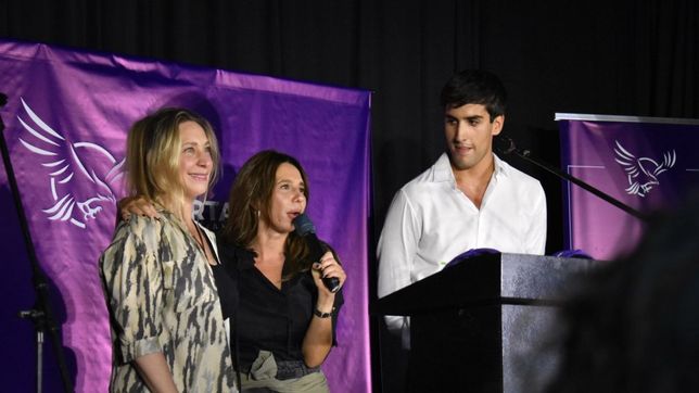 Karina Milei, Pilar Ramírez y Dante Di Carlo.