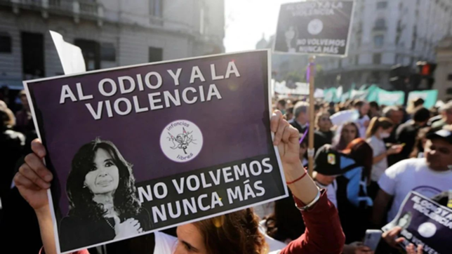 discursos de odio: en boca de todo el mundo, en manos de nadie