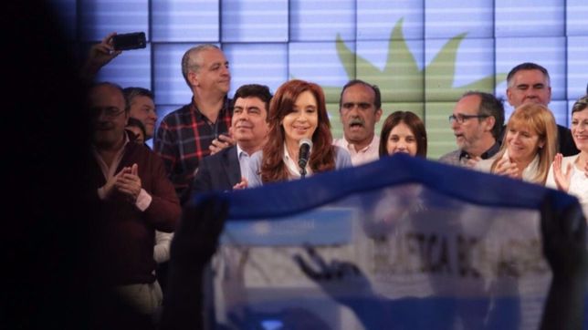 cfk no se baja: unidad ciudadana ha llegado para quedarse