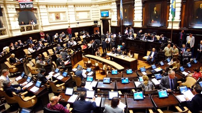 despues de las paso, diputados volvio con una sesion expres