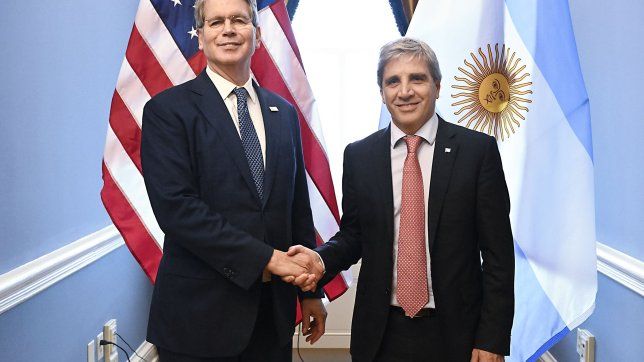 Toto Caputo y Scott Bessent vuelven a ilusionar al mercado, hasta el martes. 