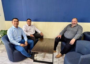 Javier Huillipan (Mariano Moreno), Gonzalo Núñez (San Patricio del Chañar) y José Asaad (Vista Alegre) con Letra P. Buscan conducir al PJ de Neuquén.