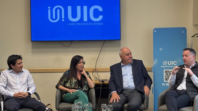 Gonzalo Roca, Laura Rodríguez Machado, Luis Macario y Gabriel Bornoroni se reunieron en la sede de la Unión Industrial de Córdoba