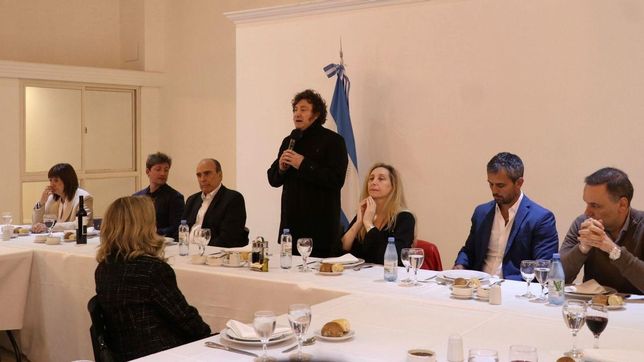 Javier Milei cenó con diputados propios y aliados (foto de archivo)