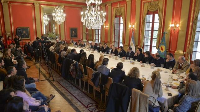 pese a la derrota, vidal insiste con el mismo mensaje de campana