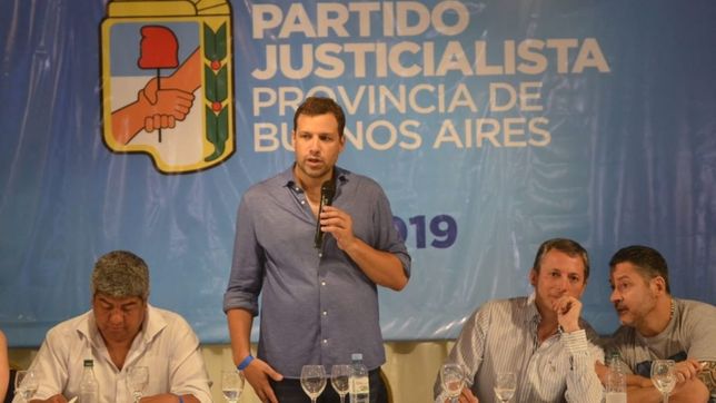 reivindicacion del ser peronista, cepo a los afiches y flores a cfk