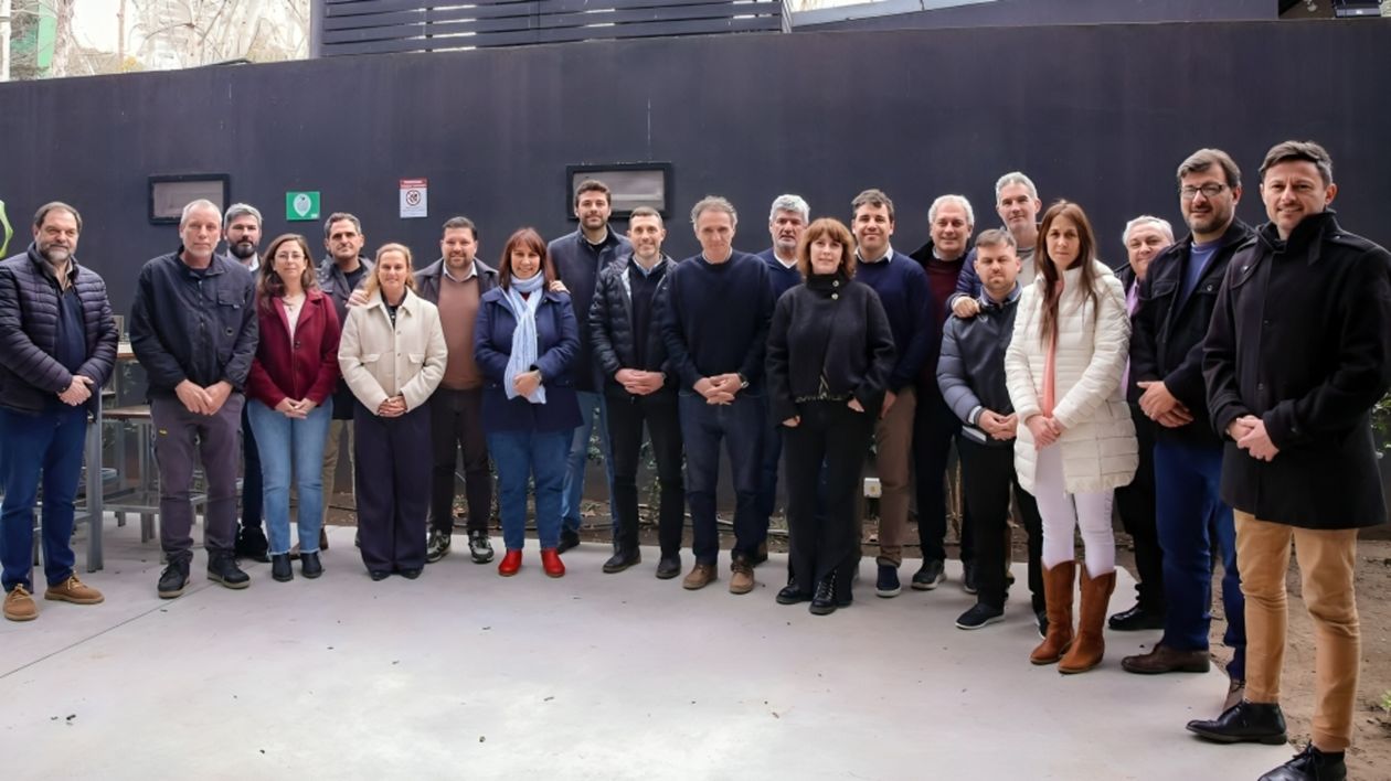 Juan Monteverde se mostró en Rosario junto a Gabriel Katopodis, ministro de Axel Kicillof.
