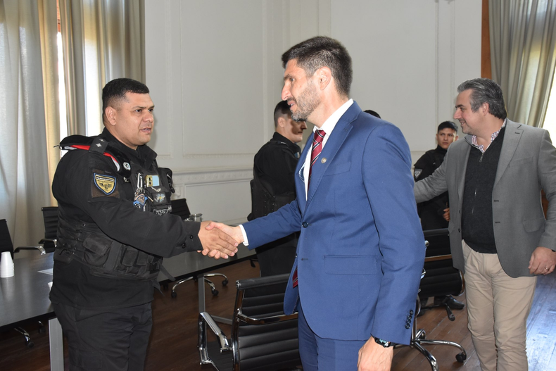 Maximilliano Pullaro, dureza para los presos narcos y defensa irrestricta a la policía.