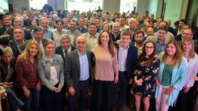 La imagen es todo: Vidal, los radicales y un acto para mostrar unidad