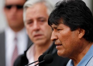 Evo empezó su exilio: “El presidente de México me salvó la vida”