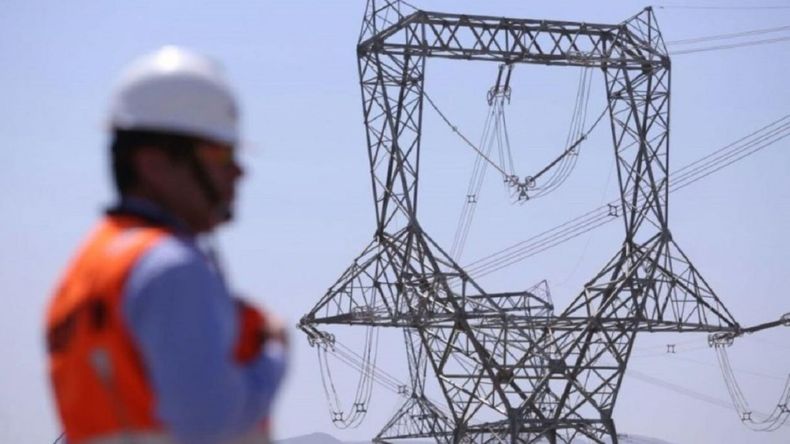 Las obras energéticas paralizadas por Javier Milei