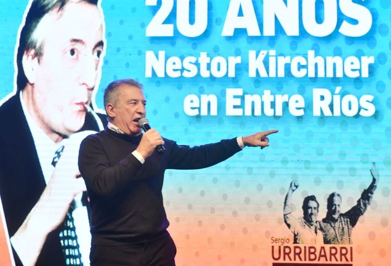 Sergio Urribarri fue el primer gobernador en recibir a Néstor Kirchner en Entre Ríos. 