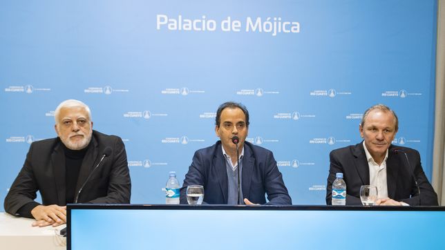 Julian Oberti, Juan Manuel Llamosas y Guillermo De Rivas. 