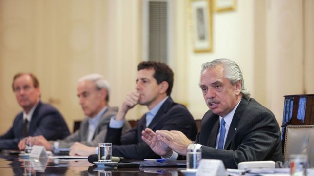 el gobierno dice que el fallo de la corte es ?incumplible? y no lo acatara