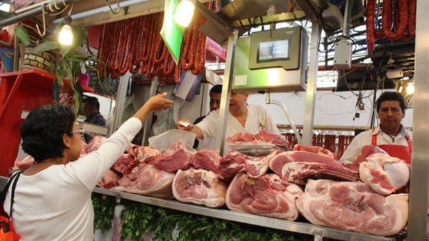 Carniceros: Quieren que comamos lo que no se exporta, hueso y grasa