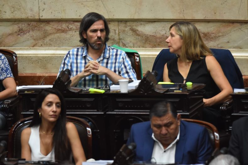 Nicolás del Caño y Myriam Bregman. Nicolás del Caño y Myriam Bregman.
