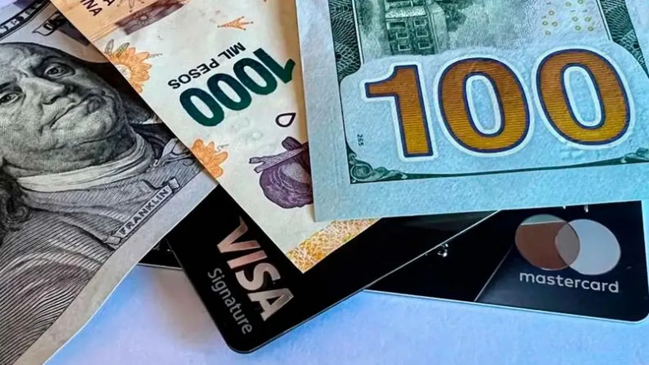 El dólar tarjeta sin impuesto PAIS.