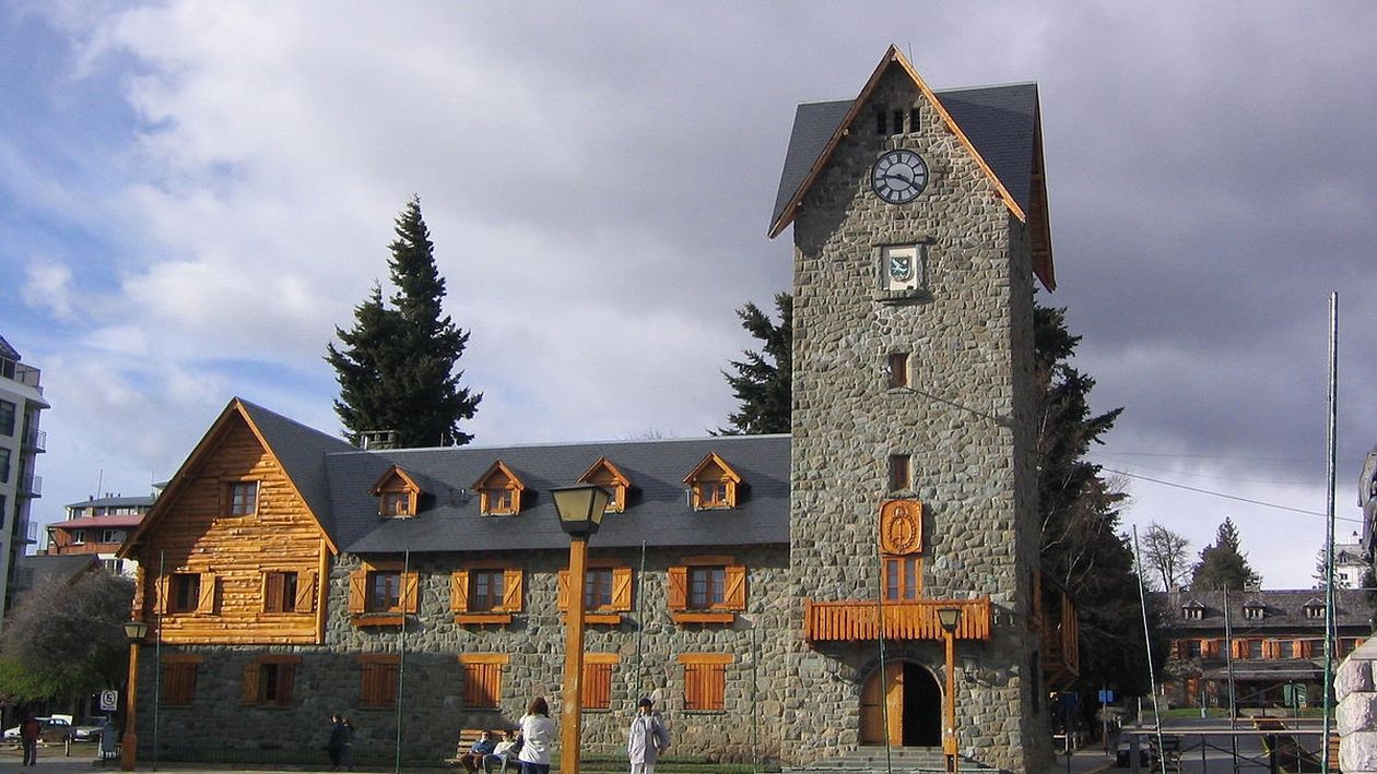 Bariloche. La elección en la Patagonia será el 1 de noviembre y adelantará la discusión electoral en la provincia.