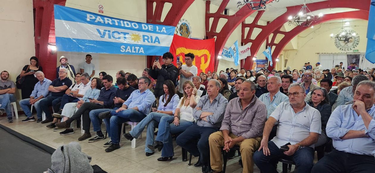 Salta: el kirchnerismo se despega de Gustavo Sáenz y calienta motores rumbo a 2025
