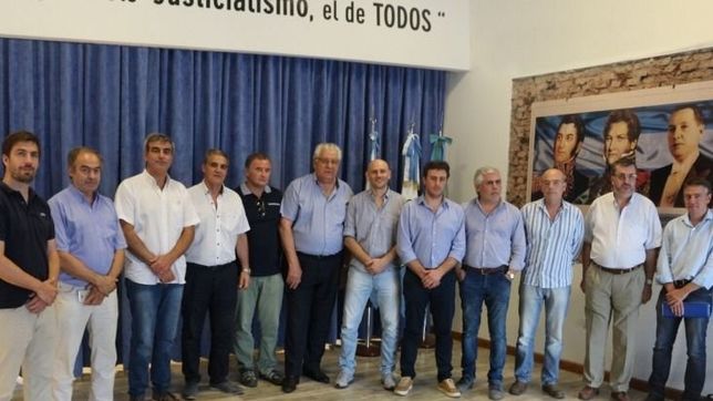 alberto f se reune con 30 intendentes del interior de buenos aires