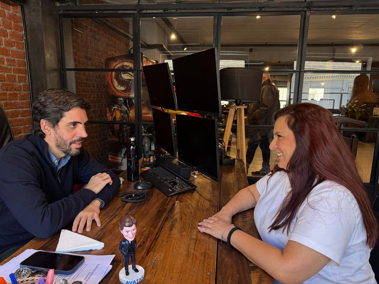 La reunión de la diputada de Salta Mónica Juárez con Eugenio Casielles.