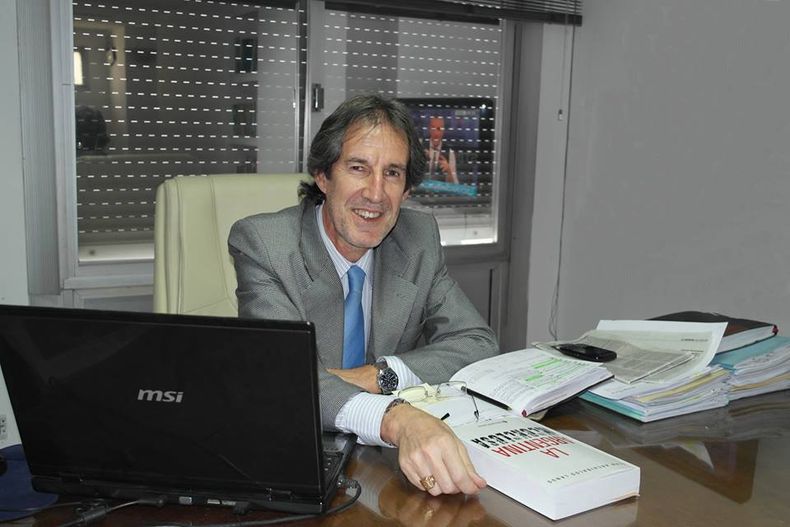 El dirigente de la UCR, Carlos Galoppo, fue designado como defensor del Pueblo adjunto. 