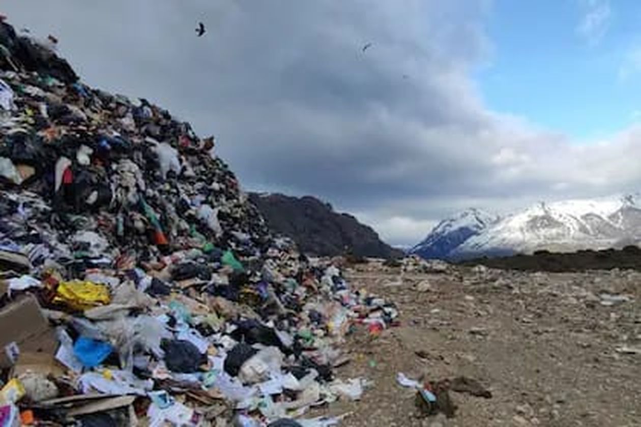 El pliego de licitación busca remediar el basural de Bariloche, el más contaminante del país.&nbsp;